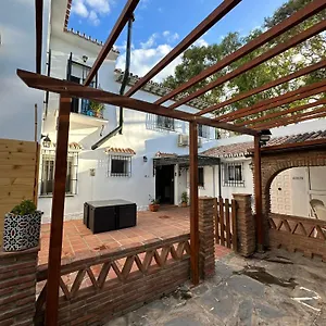 Casa Con Gran Terraza Privada , Málaga España